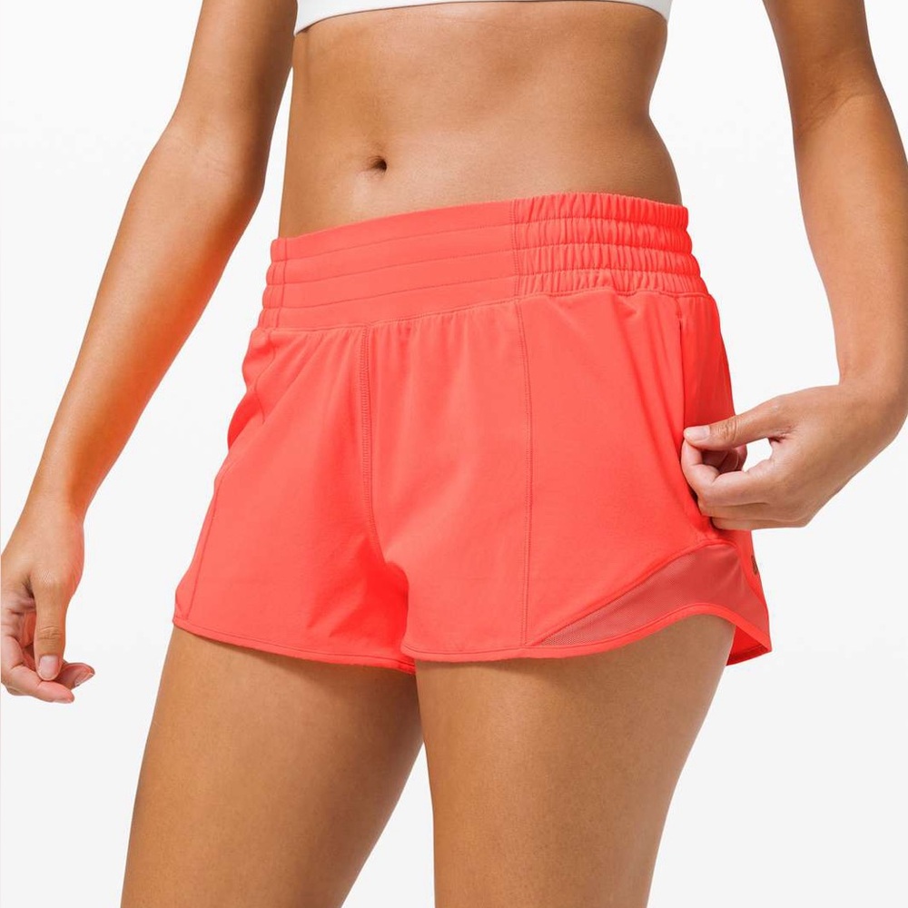 Lululemon Hotty Hot 4” Shorts - Sunset